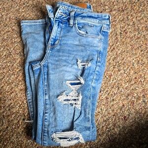 American Eagle Blue Distressed Women's Jeans